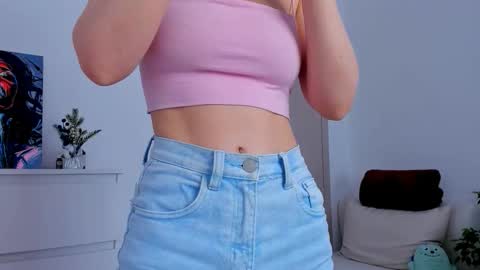 Snapshot of marilinal chatting on February 13, 2026, 7:48 am Marilina online show from February 13, 2026, 7:48 am