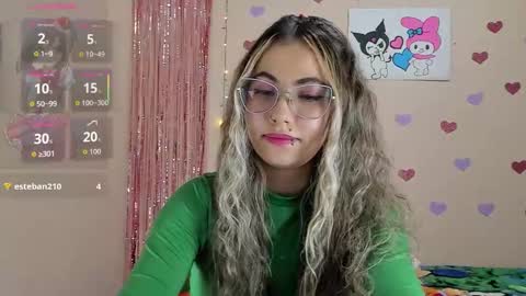 Snapshot of marilycrown_1 chatting on February 10, 2026, 2:26 am marily online show from February 10, 2026, 2:26 am