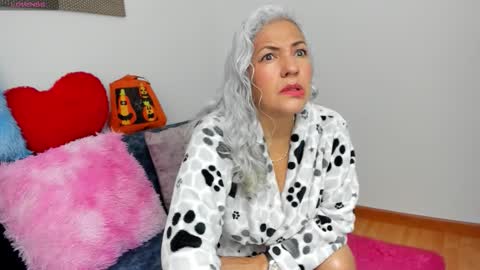 marilyn70 online show from October 29, 2025, 4:20 pm