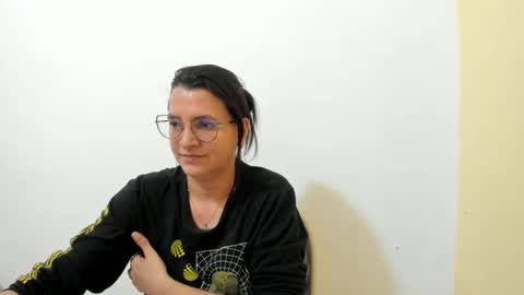 MARILYN SEXY online show from October 11, 2025, 2:37 pm