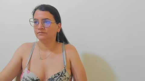 MARILYN SEXY online show from December 22, 2025, 6:38 pm