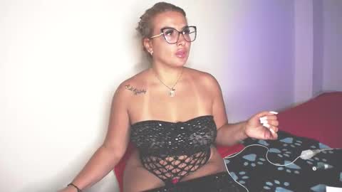 Snapshot of marilynleon chatting on October 23, 2025, 1:38 am Marilyn Leon online show from October 23, 2025, 1:38 am