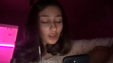 Snapshot of marinalgb chatting on March 21, 2026, 8:19 am marinalgb online show from March 21, 2026, 8:19 am