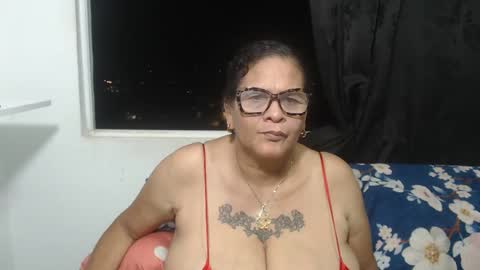 Snapshot of marinamilf chatting on January 9, 2026, 2:14 am Marina online show from January 9, 2026, 2:14 am