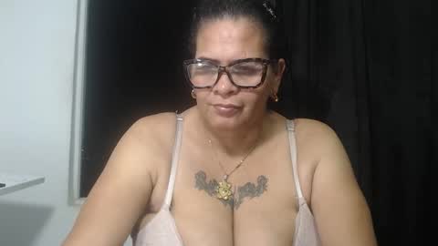 Snapshot of marinamilf chatting on January 18, 2026, 7:45 am Marina online show from January 18, 2026, 7:45 am