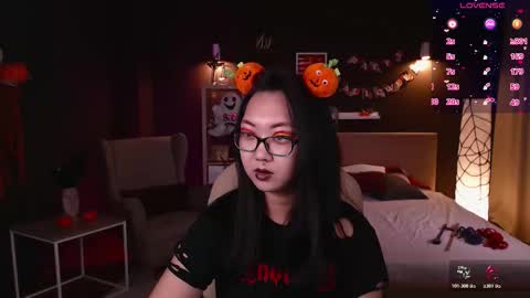 Snapshot of marine_vact chatting on October 26, 2025, 2:01 pm Marine online show from October 26, 2025, 2:01 pm