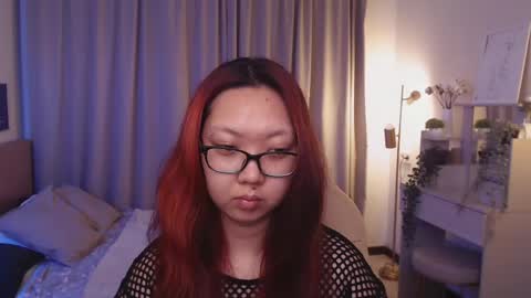 Snapshot of marine_vact chatting on May 6, 2026, 2:22 pm Marine online show from May 6, 2026, 2:22 pm