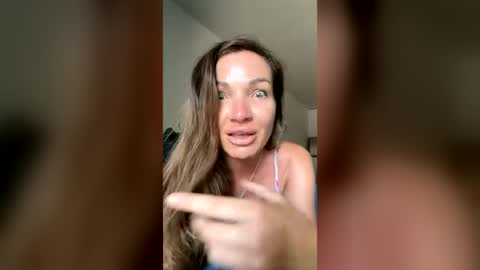 marinellasiberia online show from July 16, 2026, 10:05 pm