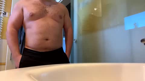 Snapshot of mario17o3 chatting on March 3, 2025, 11:22 am Hot N Horny online show from March 3, 2025, 11:22 am