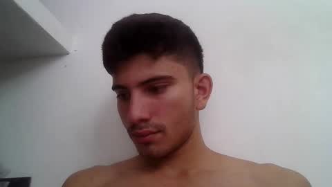 mariobrosss517470 online show from December 10, 2024, 4:06 pm