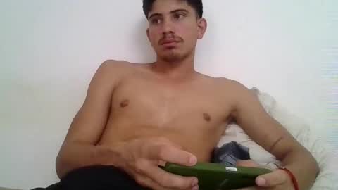 mariobrosss517470 online show from January 25, 2025, 9:46 pm