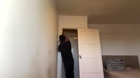 Snapshot of mariov43 chatting on November 21, 2025, 10:03 am mariov43 online show from November 21, 2025, 10:03 am