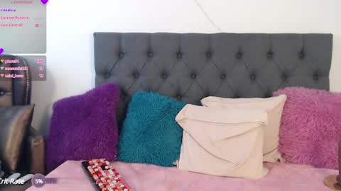 Snapshot of maripao__69 chatting on January 25, 2025, 1:30 pm Paula Maria online show from January 25, 2025, 1:30 pm