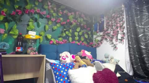 Snapshot of maritza_ferrerr chatting on December 5, 2024, 5:15 am Maritza Ferrer -Samara Beltran online show from December 5, 2024, 5:15 am