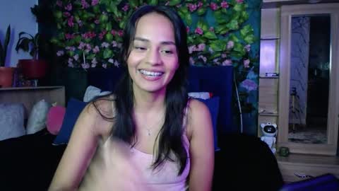 Snapshot of maritza_ferrerr chatting on January 29, 2025, 4:47 am Maritza Ferrer -Samara Beltran online show from January 29, 2025, 4:47 am
