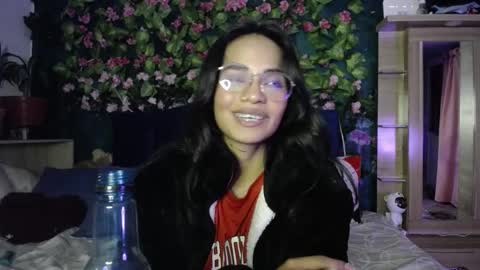 Snapshot of maritza_ferrerr chatting on February 1, 2025, 6:21 am Maritza Ferrer -Samara Beltran online show from February 1, 2025, 6:21 am