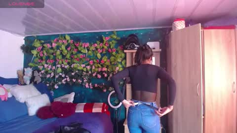 Snapshot of maritza_ferrerr chatting on February 8, 2025, 5:50 pm Maritza Ferrer -Samara Beltran online show from February 8, 2025, 5:50 pm