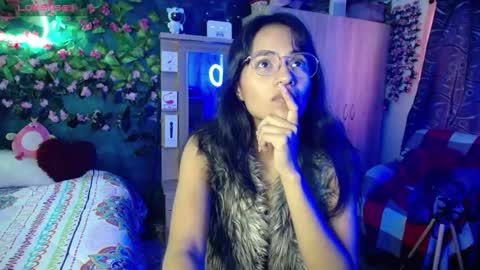 Snapshot of maritza_ferrerr chatting on February 13, 2025, 8:34 pm Maritza Ferrer -Samara Beltran online show from February 13, 2025, 8:34 pm
