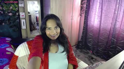 Snapshot of maritza_ferrerr chatting on February 14, 2025, 8:05 pm Maritza Ferrer -Samara Beltran online show from February 14, 2025, 8:05 pm