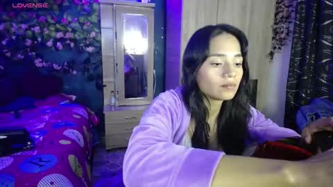 Snapshot of maritza_ferrerr chatting on February 21, 2025, 2:50 am Maritza Ferrer -Samara Beltran online show from February 21, 2025, 2:50 am