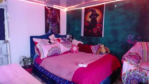 Snapshot of maritza_ferrerr chatting on March 11, 2025, 9:59 pm Maritza Ferrer -Samara Beltran online show from March 11, 2025, 9:59 pm