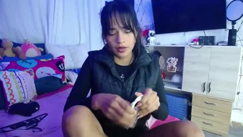 Snapshot of maritza_ferrerr chatting on November 11, 2025, 3:06 am Maritza Ferrer -Samara Beltran online show from November 11, 2025, 3:06 am