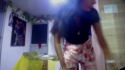 Snapshot of maritza_ferrerr chatting on November 20, 2025, 3:50 am Maritza Ferrer -Samara Beltran online show from November 20, 2025, 3:50 am