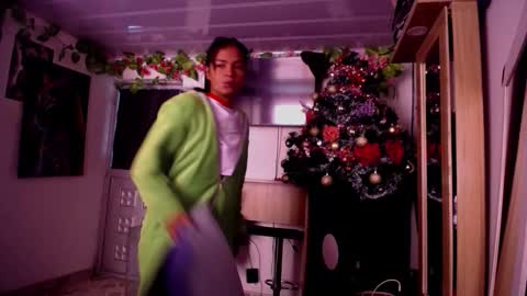 Snapshot of maritza_ferrerr chatting on December 15, 2025, 1:37 pm Maritza Ferrer -Samara Beltran online show from December 15, 2025, 1:37 pm