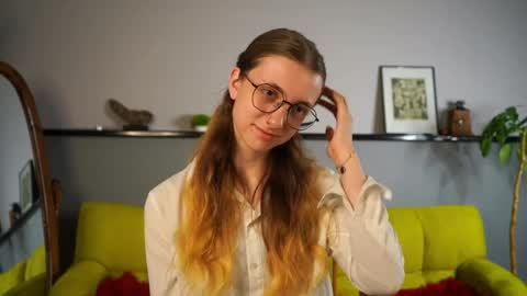 Kate online show from May 23, 2026, 3:23 am