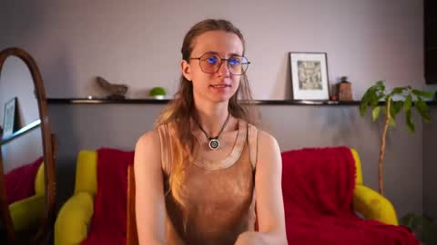 Kate online show from May 28, 2026, 3:15 am