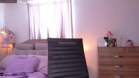    online show from October 12, 2025, 7:02 pm