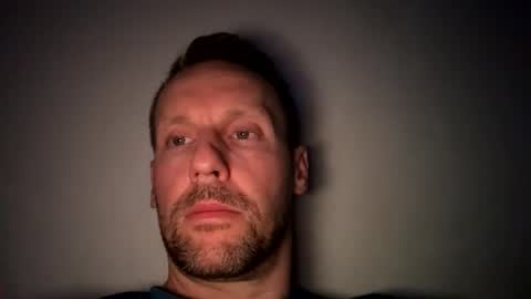 Mark online show from December 2, 2025, 9:32 pm