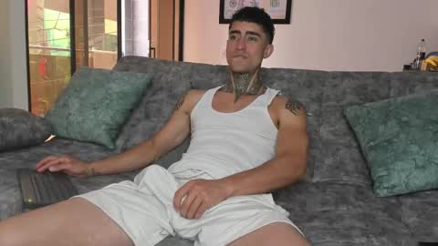 Snapshot of mark_kamper chatting on December 15, 2025, 7:29 pm mark kamper online show from December 15, 2025, 7:29 pm