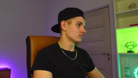 Snapshot of mark_karson chatting on February 8, 2026, 5:27 pm MARK KARSON online show from February 8, 2026, 5:27 pm