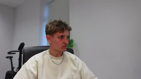 Snapshot of mark_karson chatting on May 31, 2026, 4:36 pm MARK KARSON online show from May 31, 2026, 4:36 pm