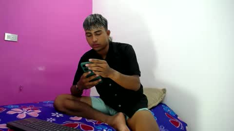 Snapshot of mark_latin18 chatting on February 9, 2025, 6:22 am mark_latin18 online show from February 9, 2025, 6:22 am