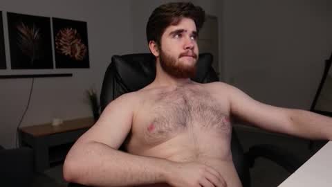 MARK MAXIM online show from December 16, 2025, 1:49 pm