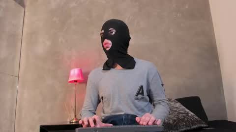 Snapshot of mark_mistery_ chatting on March 12, 2026, 11:27 am mark_mistery_ online show from March 12, 2026, 11:27 am