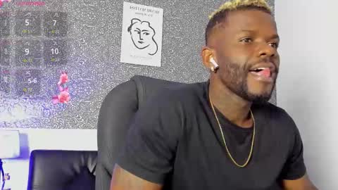 Mark online show from March 25, 2026, 2:39 am