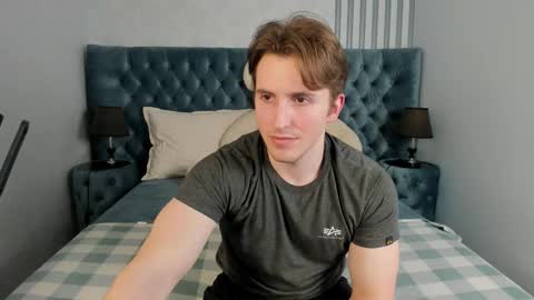 Snapshot of mark_yeti chatting on March 7, 2026, 7:44 pm Mark online show from March 7, 2026, 7:44 pm