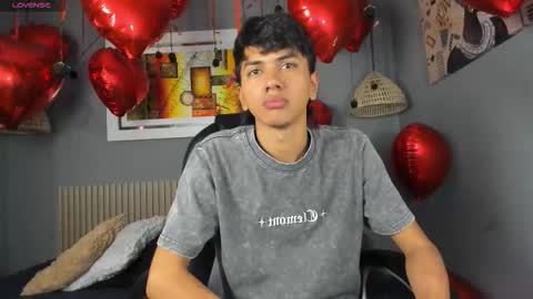 Snapshot of markbowie chatting on February 21, 2026, 2:40 pm markbowie online show from February 21, 2026, 2:40 pm