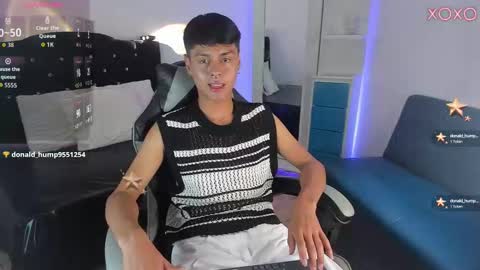 Snapshot of markleen_ chatting on October 3, 2025, 9:01 pm MARK online show from October 3, 2025, 9:01 pm