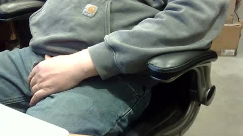 Snapshot of markpanier chatting on December 1, 2024, 7:14 pm markpanier online show from December 1, 2024, 7:14 pm