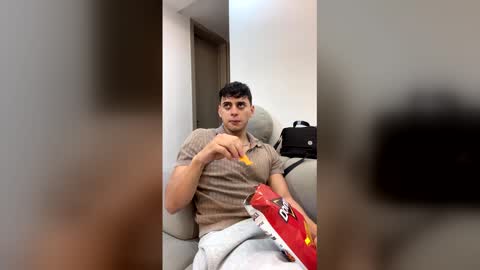 Snapshot of markpotier chatting on February 22, 2026, 11:47 pm MARK online show from February 22, 2026, 11:47 pm