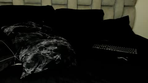 Snapshot of marks_saenz chatting on February 20, 2026, 6:52 pm 50 OFF TODAY PM para colaboraciones online show from February 20, 2026, 6:52 pm