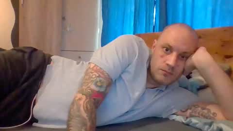 markus_7 online show from October 23, 2025, 10:36 am