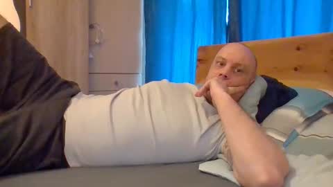 markus_7 online show from February 26, 2026, 8:24 am