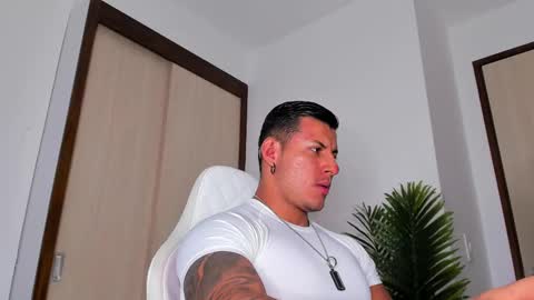 Snapshot of markus_blass chatting on February 16, 2025, 10:32 pm markus... Y online show from February 16, 2025, 10:32 pm