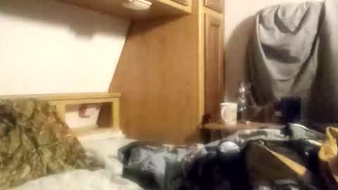 markymark101825061 online show from December 16, 2025, 2:49 am