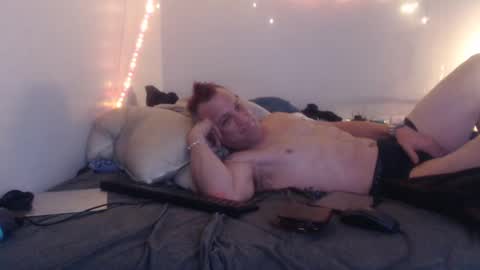 Snapshot of markymark515 chatting on February 25, 2025, 9:24 pm MarkyMark7169 online show from February 25, 2025, 9:24 pm